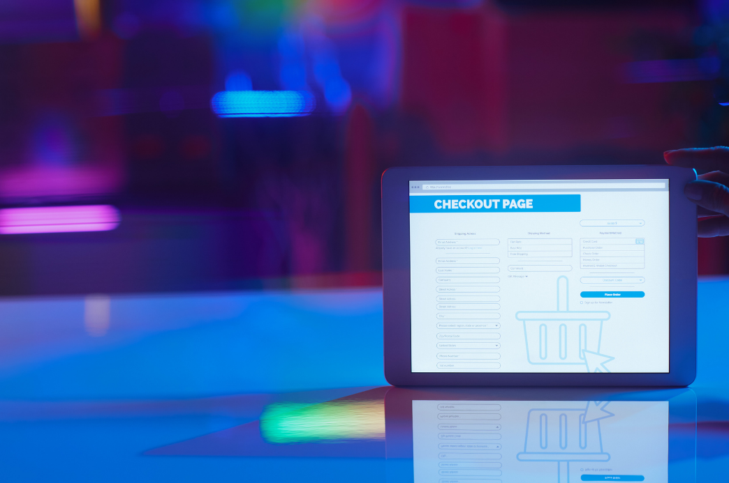 E-commerce & Tech Support Services